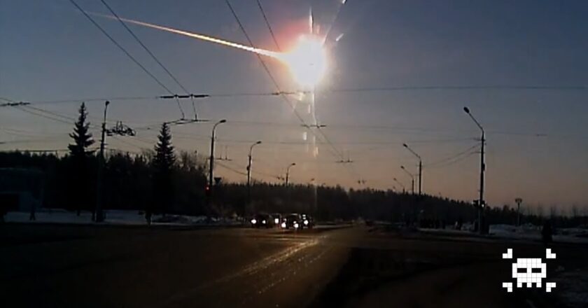 <strong>L’impatto dell’asteroide di Chelyabinsk</strong>