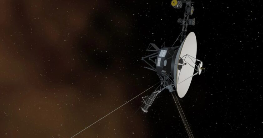 Voyager 1: interrotte le comunicazioni con la Terra